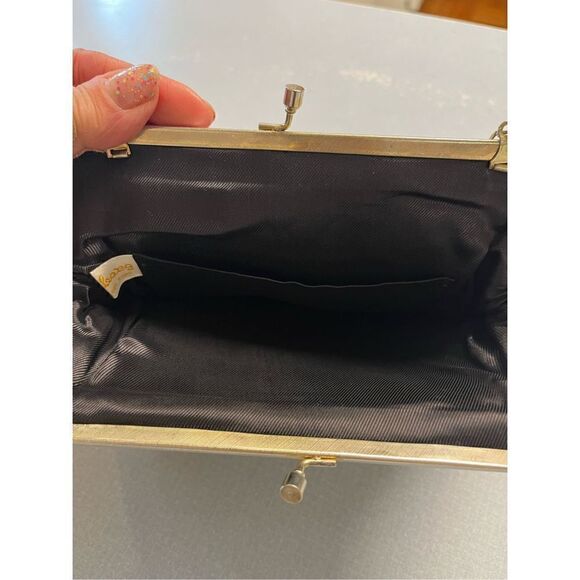 Vintage Walborg floral tapestry purse gold clasp & chain - Picture 2 of 5